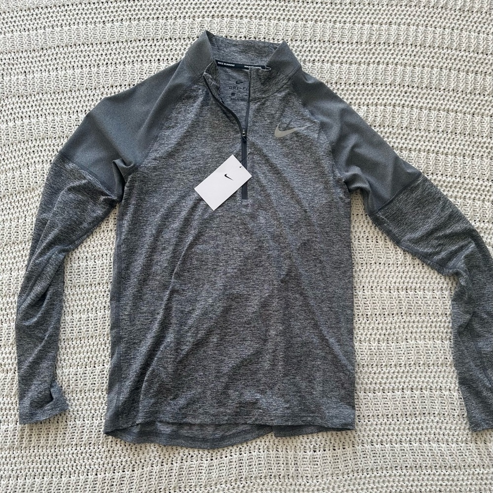 Nike dri-fit element men's 1/4-zip running top.NWT